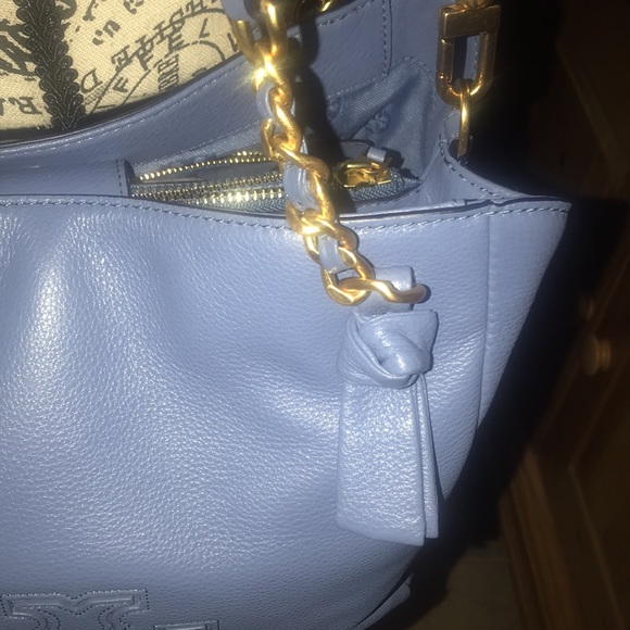 AUTHENTIC TORY BURCH PURSE - Picture 5 of 16